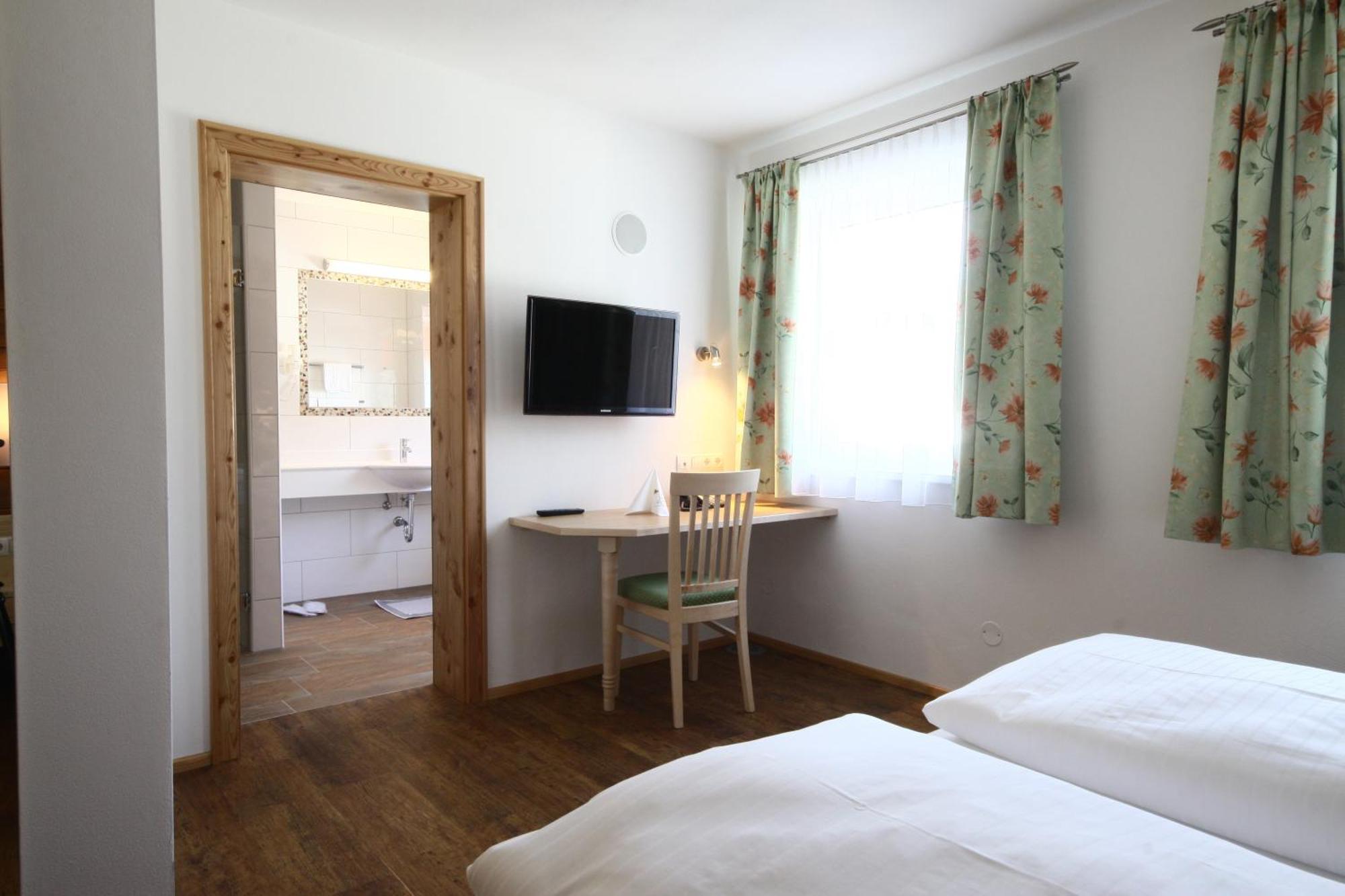 Hotel Zum Granitzl Mariapfarr Buitenkant foto