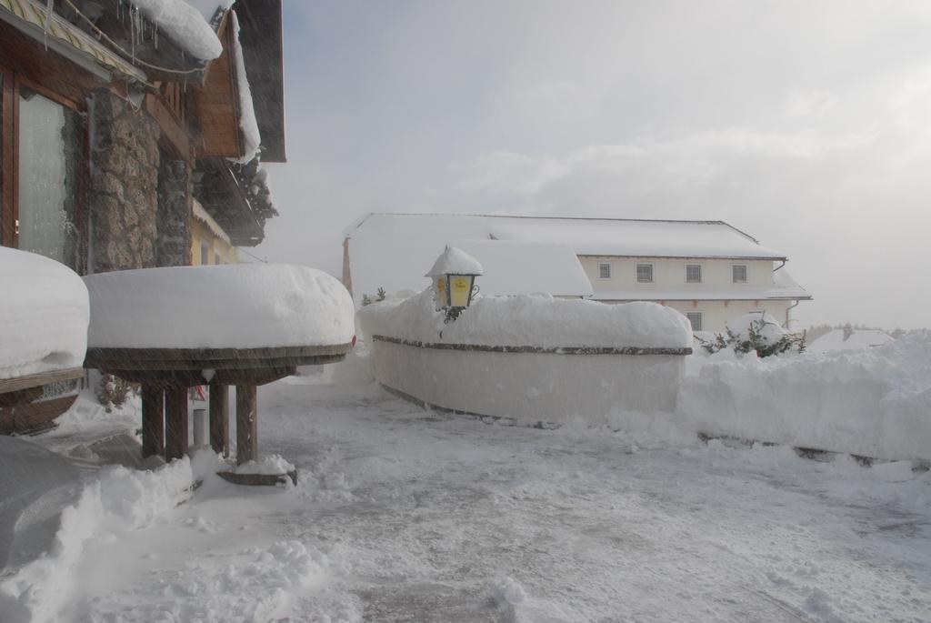 Hotel Zum Granitzl Mariapfarr Buitenkant foto